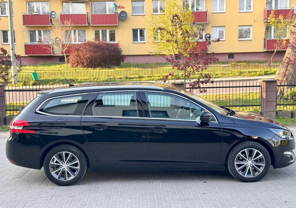 Peugeot 308 cena 35900 przebieg: 134273, rok produkcji 2015 z Skarszewy małe 352